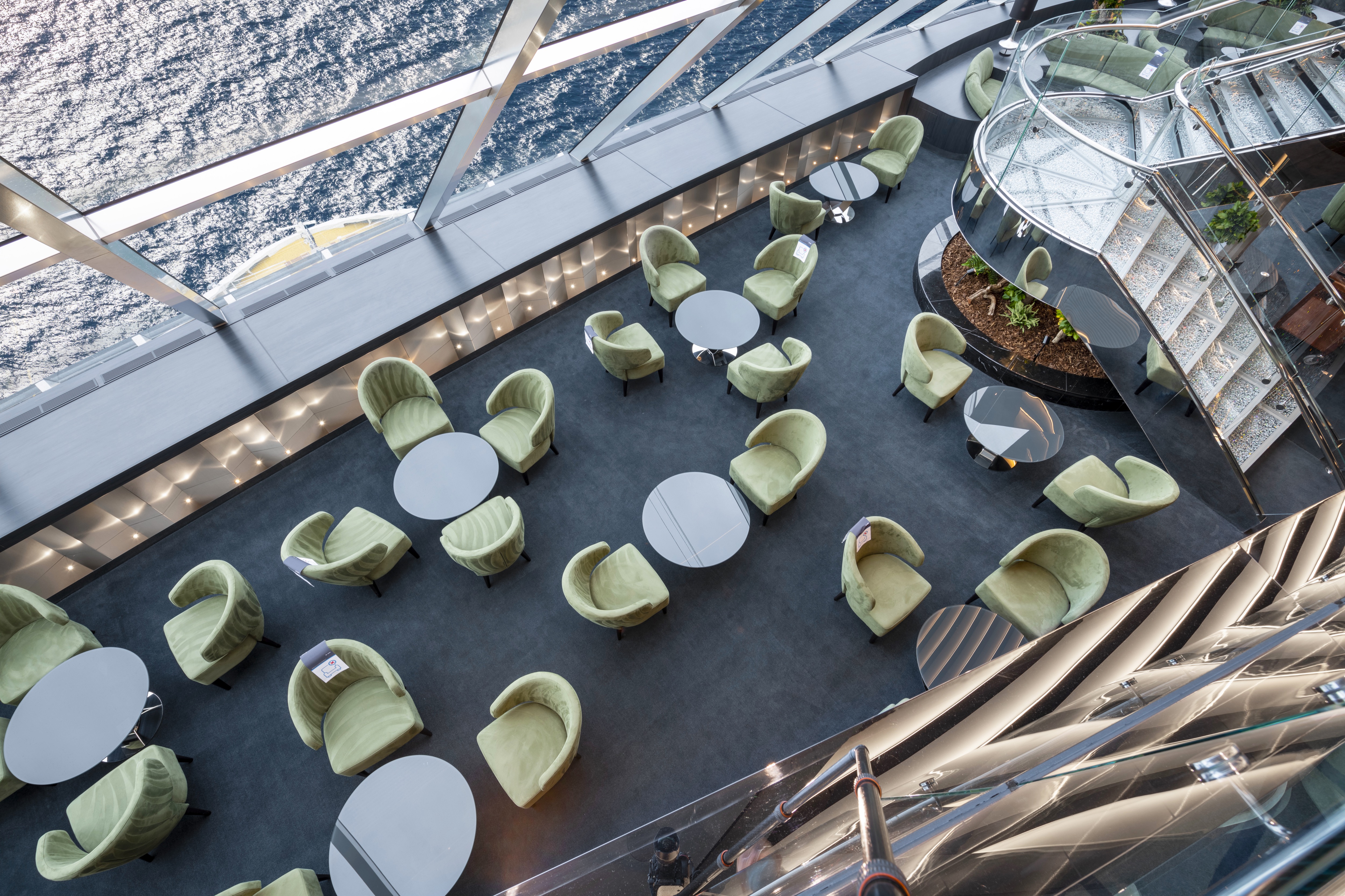 MSC Euribia - MSC Yacht Club Top Sail Lounge